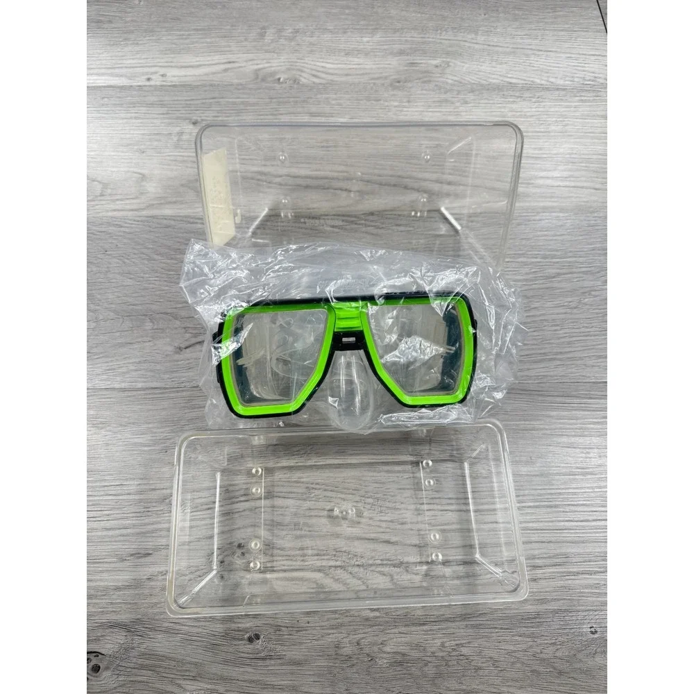 Ventura SeaQuest Vision Diving Snorkeling Goggles Tempered Black Green Case